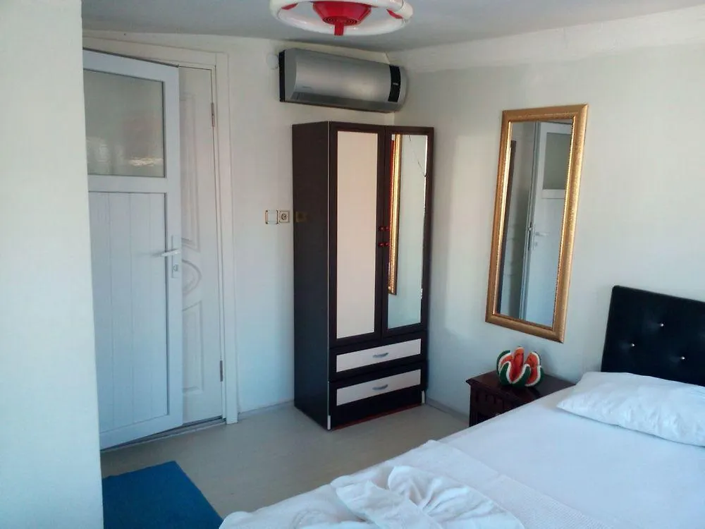 Bereket Traveler Hotel