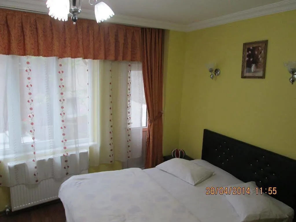 Bereket Traveler Hotel
